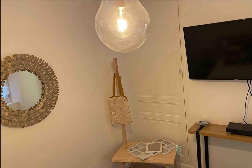 Le Cocon Balneo Apartman Sens Kültér fotó